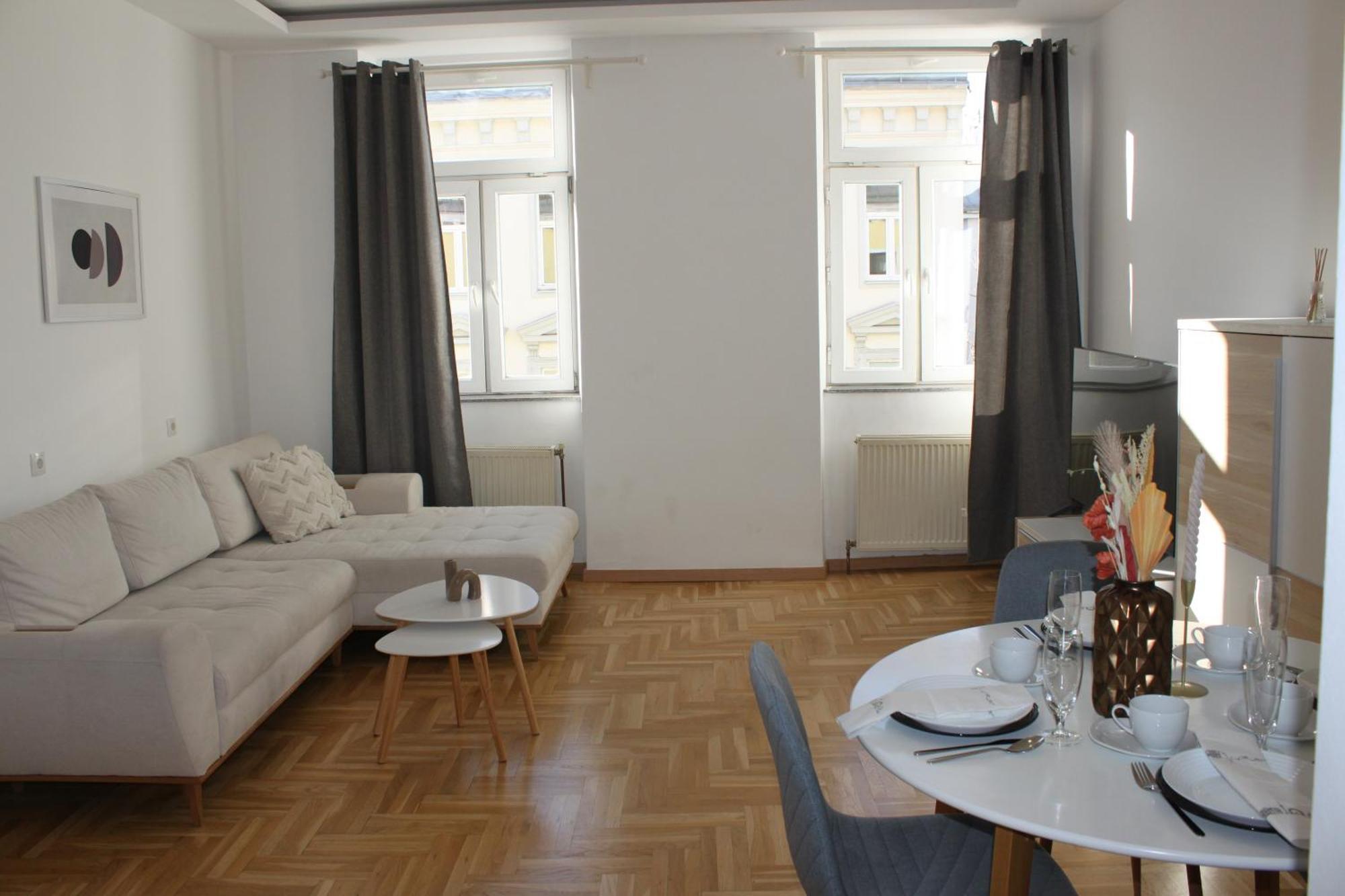 Schoene Eigentumswohnung Im 10 Bezirk Viena Exterior foto